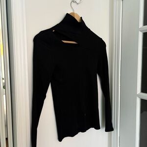 Massimo Dutti Black Ribbed Sweater